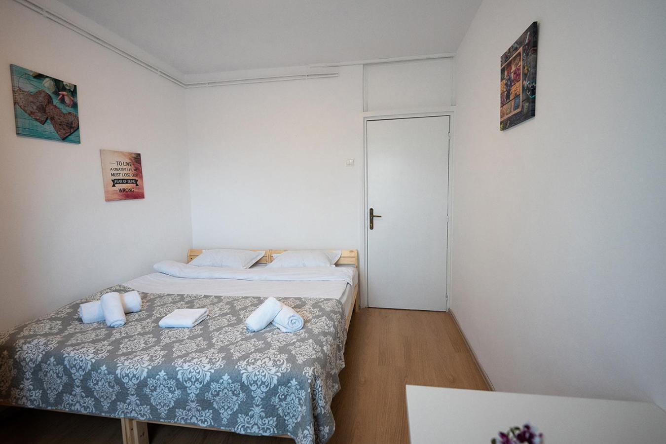 Aurel Vlaicu Apartment- Gara Brasov Ngoại thất bức ảnh